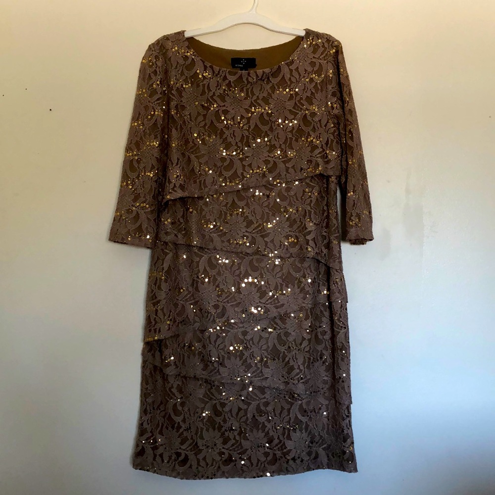 Women’s dress